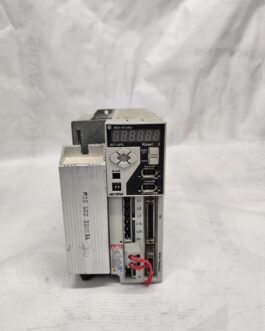 ALLEN BRADLEY  SERVO DRIVE  2071-AP8  5AMP 415VOLT